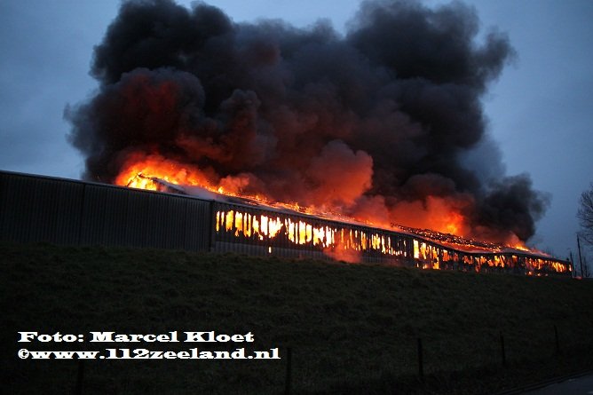 grote brand houtkade 15-2-2011 012 klein met naam.jpg